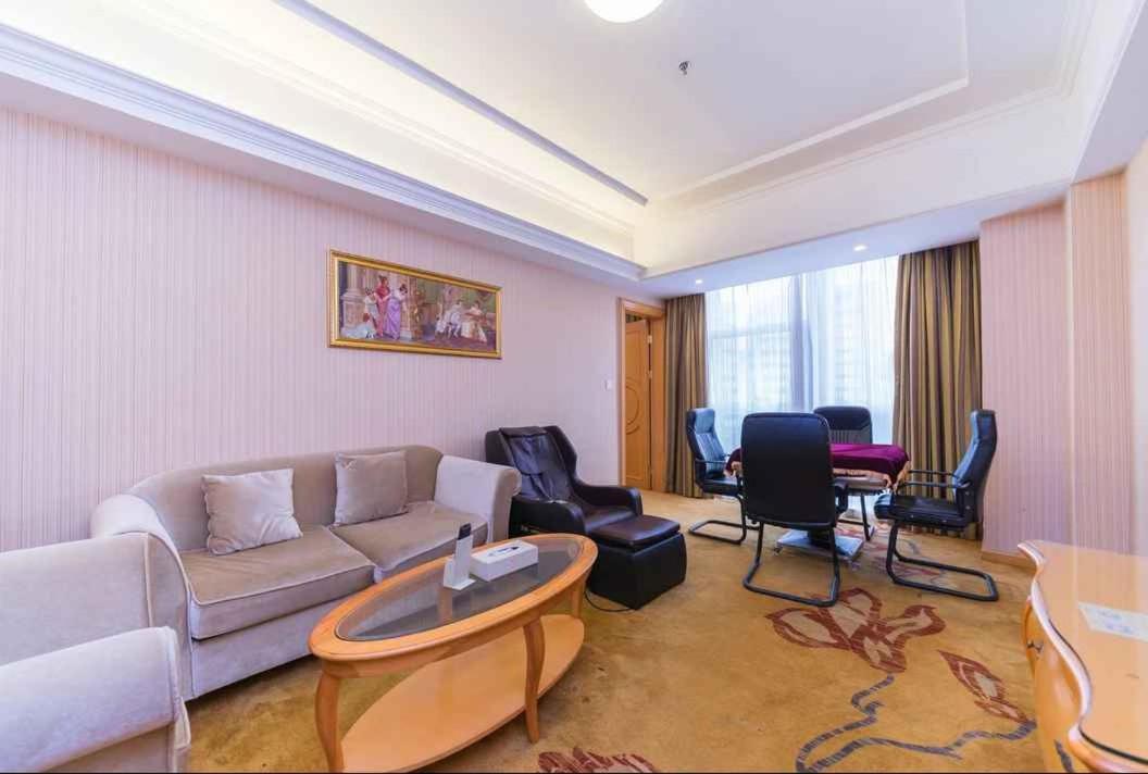 Vienna Hotel Shenzhen Baoneng City Plaza Exterior foto